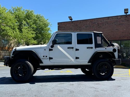 2008 Jeep Wrangler X — photo 27