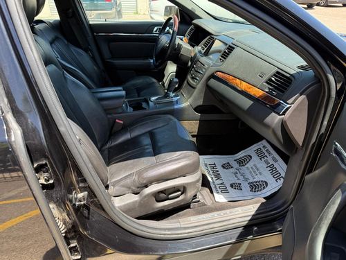 2016 Lincoln MKS — photo 25