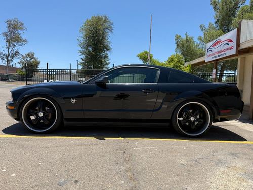2009 Ford Mustang — photo 7