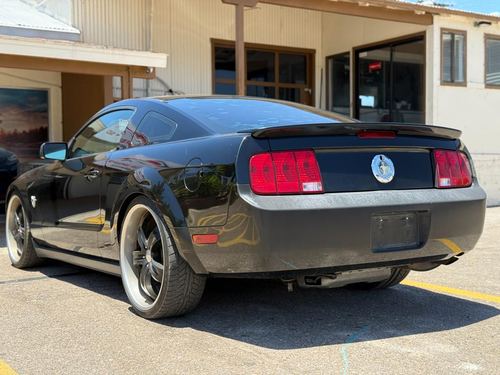 2009 Ford Mustang — photo 12