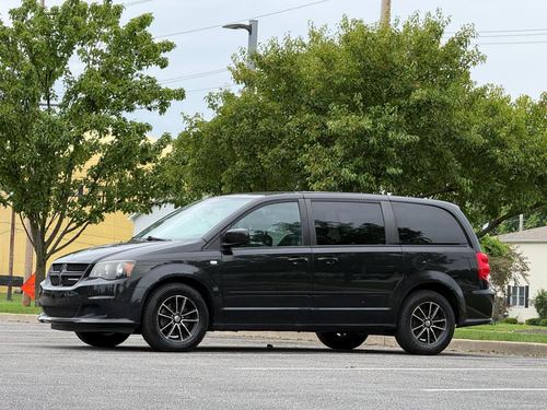 2014 Dodge Grand Caravan — photo 3