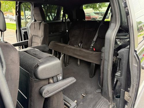 2014 Dodge Grand Caravan — photo 17
