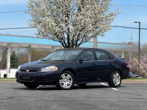 2012 Chevrolet Impala — photo 2