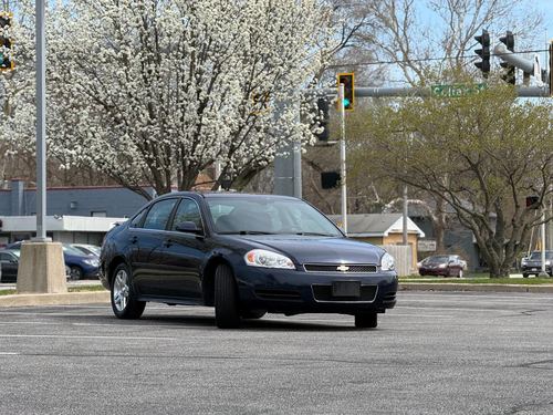 2012 Chevrolet Impala — photo 8