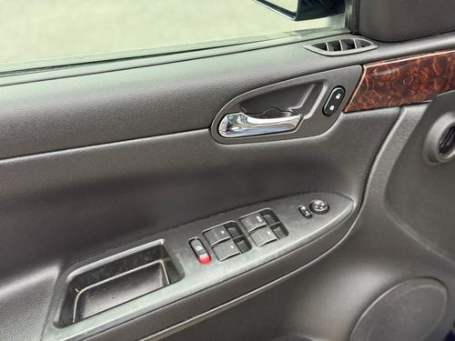 2012 Chevrolet Impala — photo 20