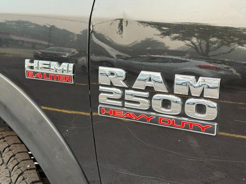 2016 Ram 2500 — photo 4