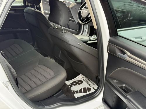 2018 Ford Fusion — photo 25