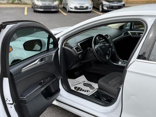 2018 Ford Fusion — photo 27