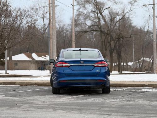 2017 Ford Fusion — photo 8