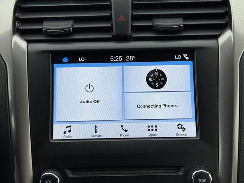 2017 Ford Fusion — photo 23