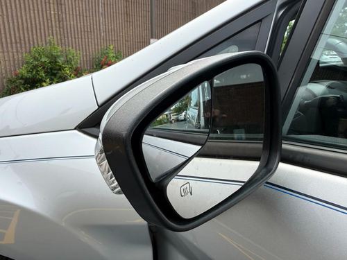 2013 Ford Fiesta — photo 12