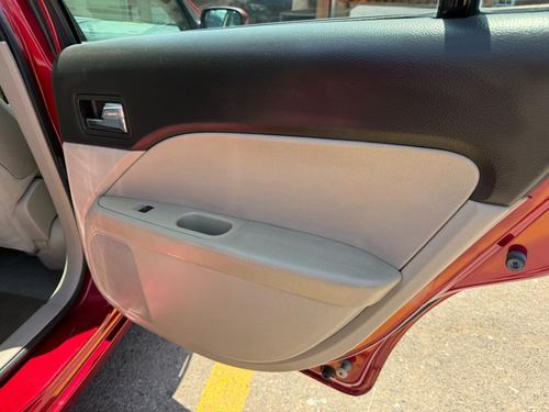 2009 Ford Fusion — photo 28