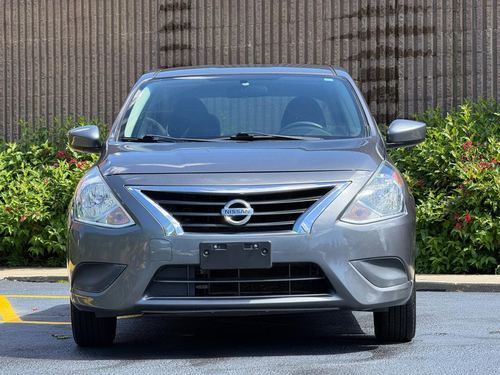 2017 Nissan Versa — photo 5