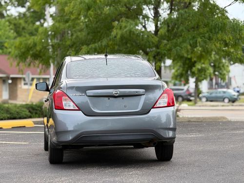 2017 Nissan Versa — photo 17