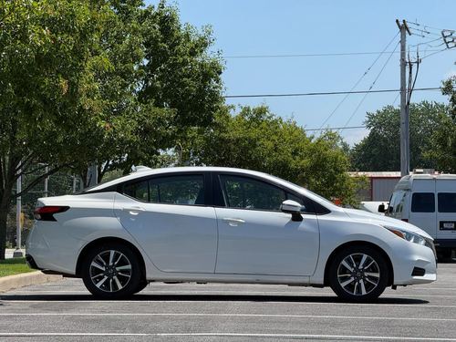 2020 Nissan Versa — photo 3