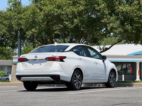 2020 Nissan Versa — photo 5
