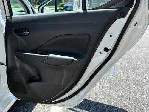 2020 Nissan Versa — photo 25