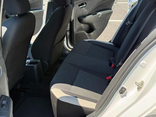 2020 Nissan Versa — photo 28