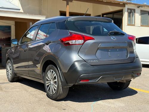 2019 Nissan Kicks — photo 9