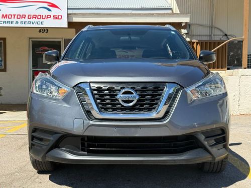 2019 Nissan Kicks — photo 16