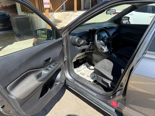 2019 Nissan Kicks — photo 18