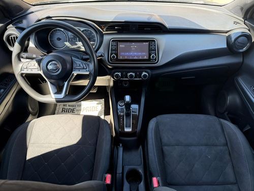 2019 Nissan Kicks — photo 24