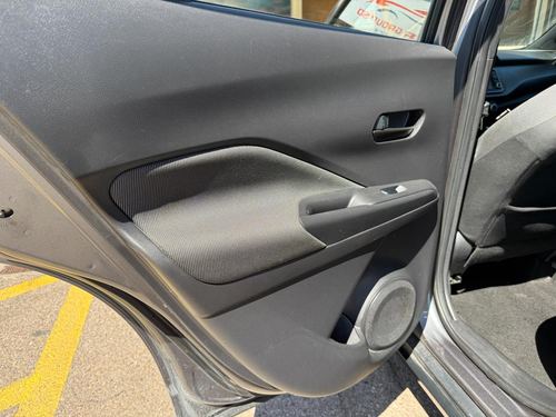 2019 Nissan Kicks — photo 34