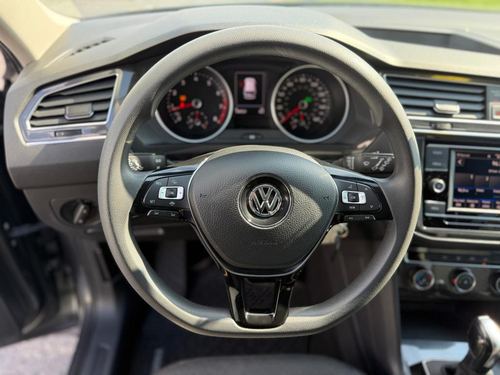 2020 Volkswagen Tiguan — photo 21