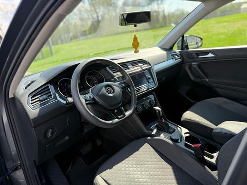 2020 Volkswagen Tiguan — photo 23