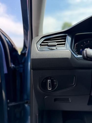 2019 VW Tiguan — photo 27