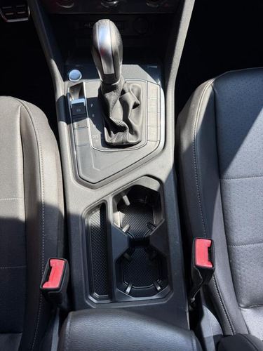 2020 Volkswagen Tiguan — photo 21