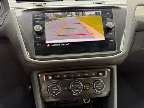 2021 VW Tiguan R-Line — photo 25