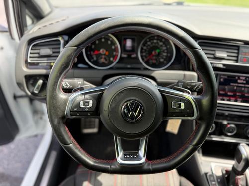 2020 VW Golf Gti — photo 23