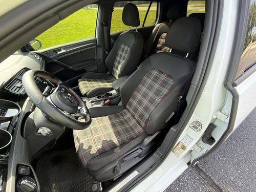 2020 VW Golf Gti — photo 27