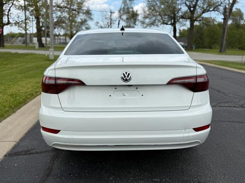 2020 VW Jetta — photo 9