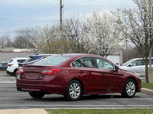 2015 Subaru Legacy — photo 6