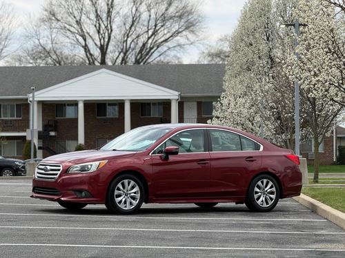 2015 Subaru Legacy — photo 10