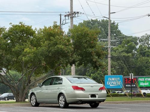 2008 Toyota Avalon — photo 7