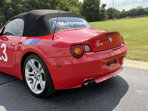 2004 BMW Z4 — photo 23