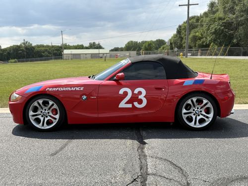 2004 BMW Z4 — photo 27