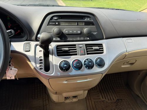 2010 Honda Odyssey Lx — photo 17
