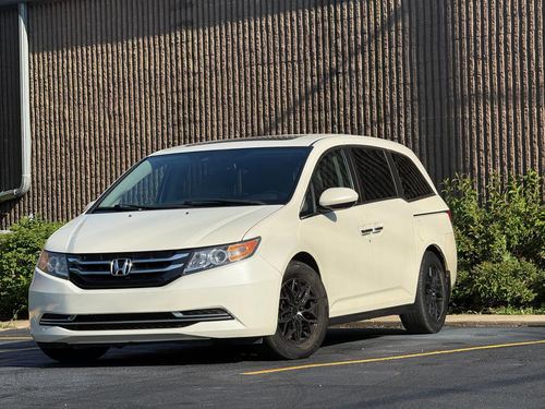 2017 Honda Odyssey EX-L — photo 3