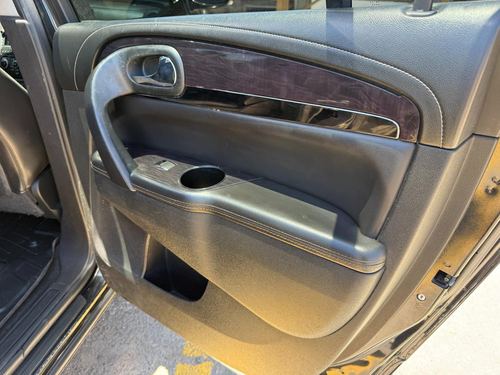 2015 Buick Enclave — photo 25