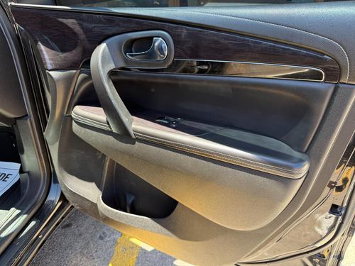 2015 Buick Enclave — photo 29