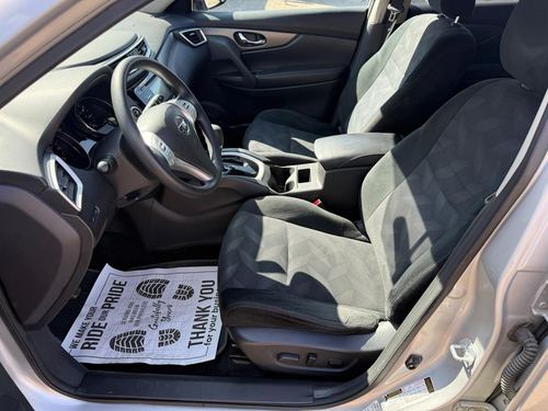 2016 Nissan Rogue — photo 19