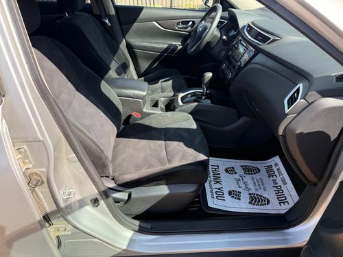 2016 Nissan Rogue — photo 23