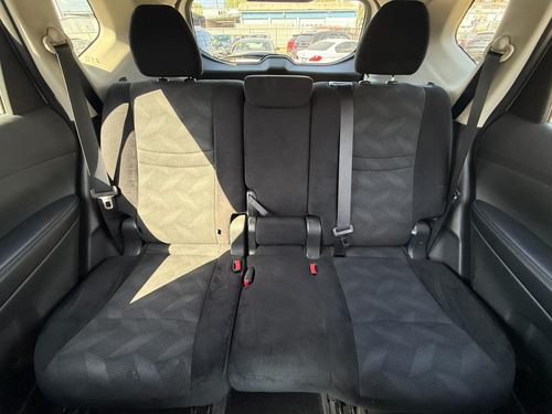 2016 Nissan Rogue — photo 29