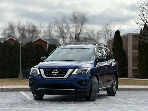 2019 Nissan Pathfinder — photo 3