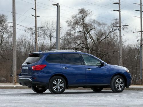2019 Nissan Pathfinder — photo 9