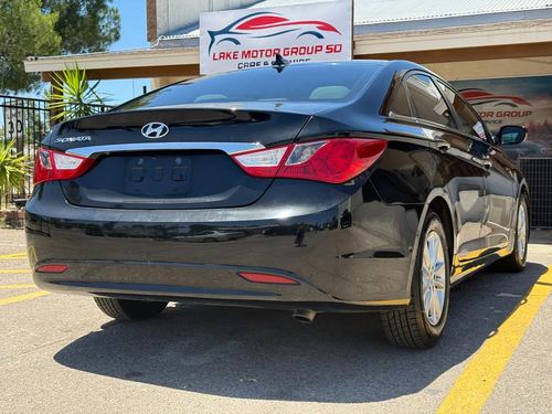2013 Hyundai Sonata — photo 10